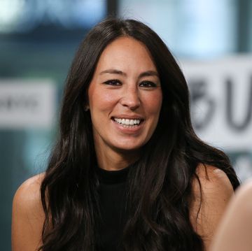 build presents chip and joanna gaines discussing their book