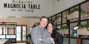 joanna gaines pregnant on fixer upper