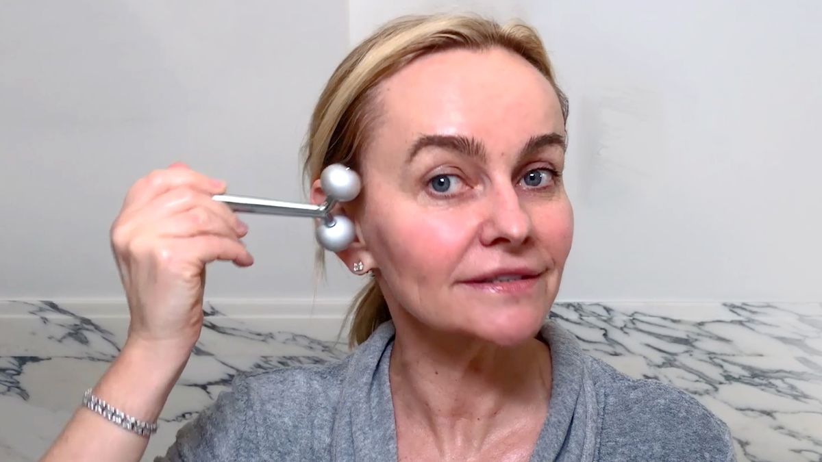 preview for Joanna Czech's Nighttime Skincare Routine | Go To Bed With Me