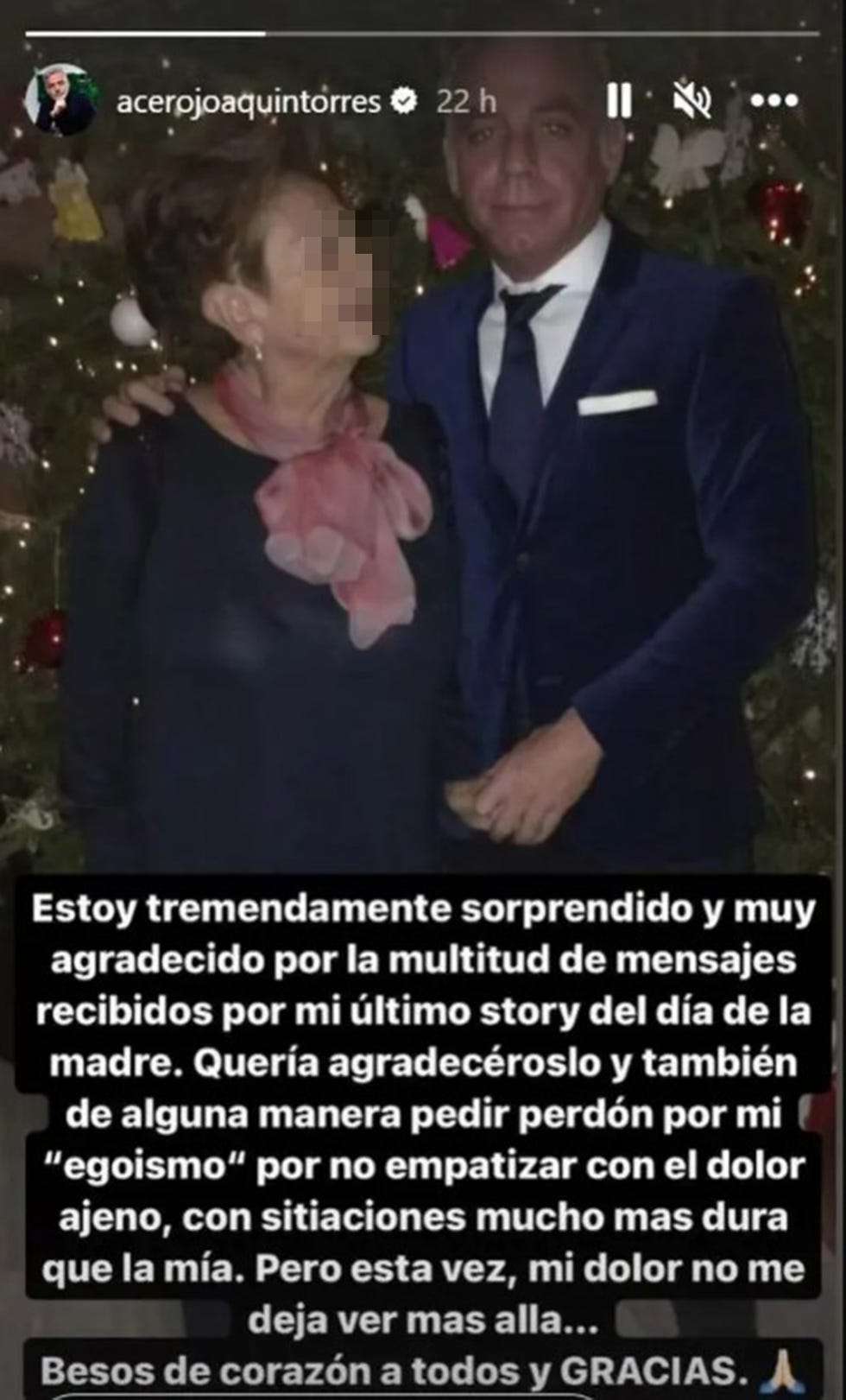 el arquitecto joaquín torres con su madre