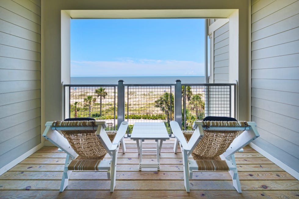 Wood, Property, Real estate, Outdoor furniture, Furniture, Interior design, Hardwood, Daylighting, Fixture, Balcony, Wood, Property, Real estate, Outdoor furniture, Furniture, Interior design, Hardwood, Daylighting, Fixture, Balcony,