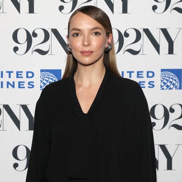 Jodie Comer’s micro-balayage transformation is this summer’s most wanted hair colour jodie comers micro balayage transformation