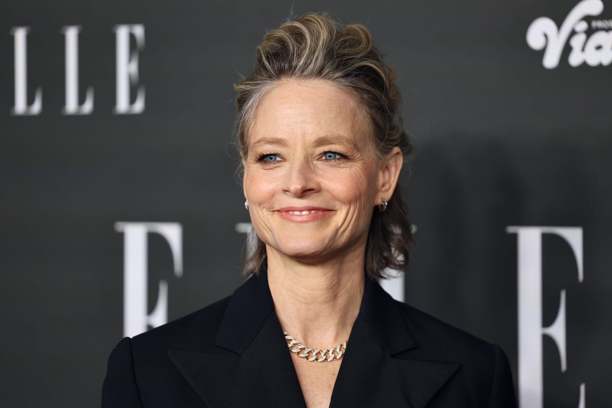 Jodie Foster Reveals She Was Offered the Role of Princess Leia in 'Star  Wars