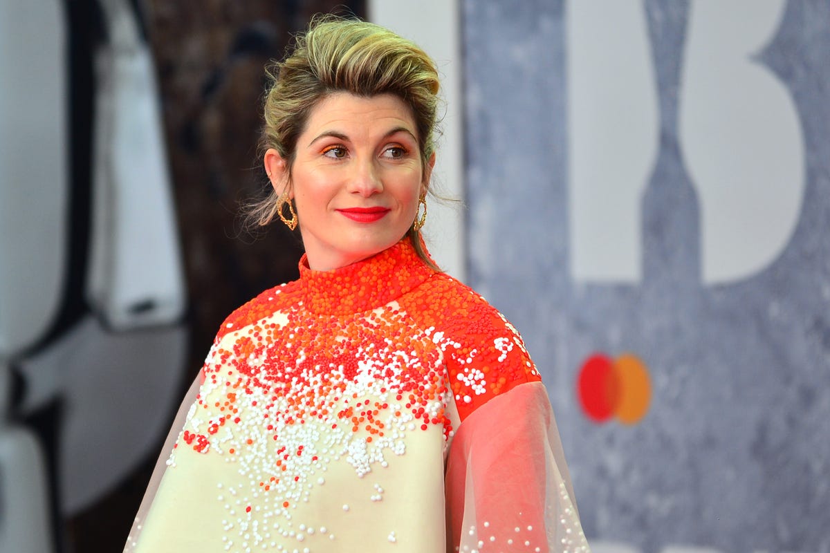 jodie whittaker 2022 brit awards