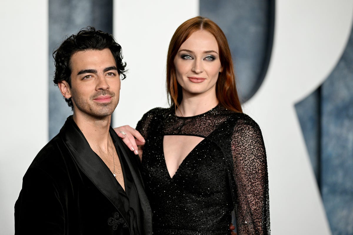 Sophie Turner and Joe Jonas are officially divorced