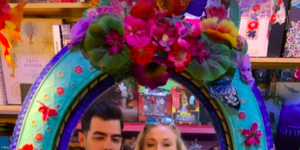joe jonas and sophie turner shared a load of unseen pictures to instagram to wrap up 2020