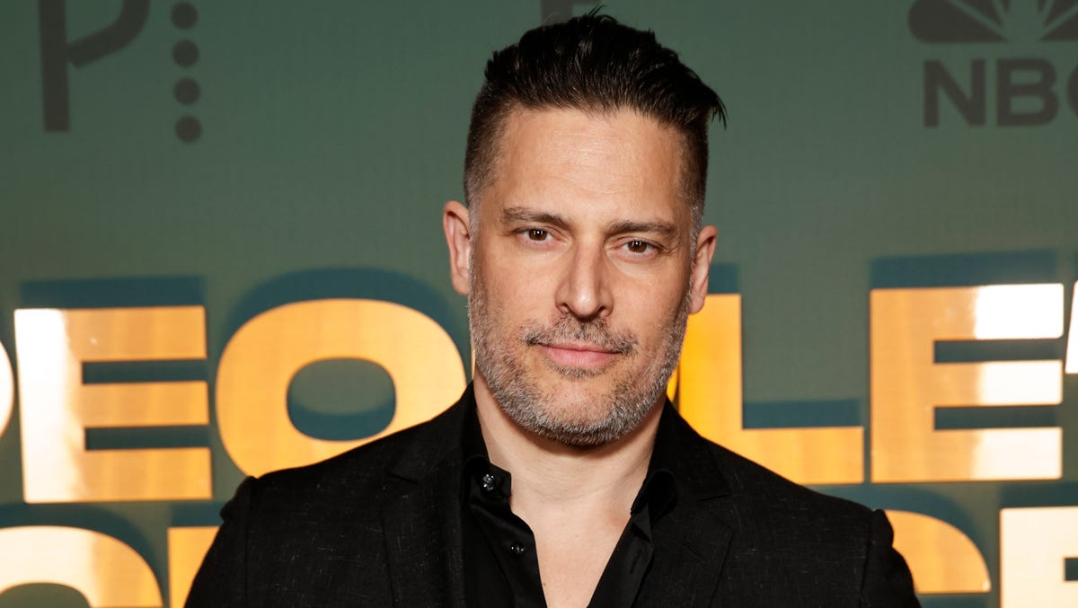 Joe Manganiello goes Instagram official with new girlfriend after Sofia