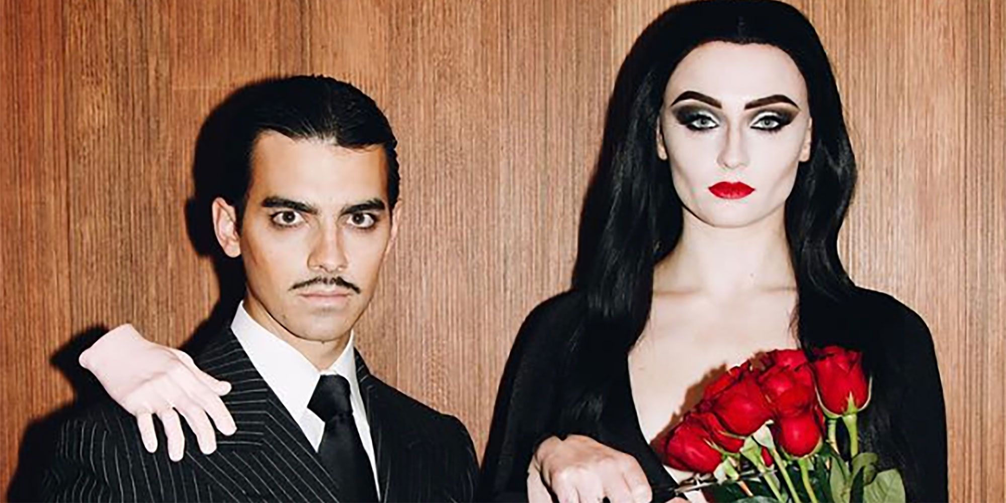 Sophie Turner and Joe Jonas Wore Morticia and Gomez Addams Costumes for  Halloween 2018