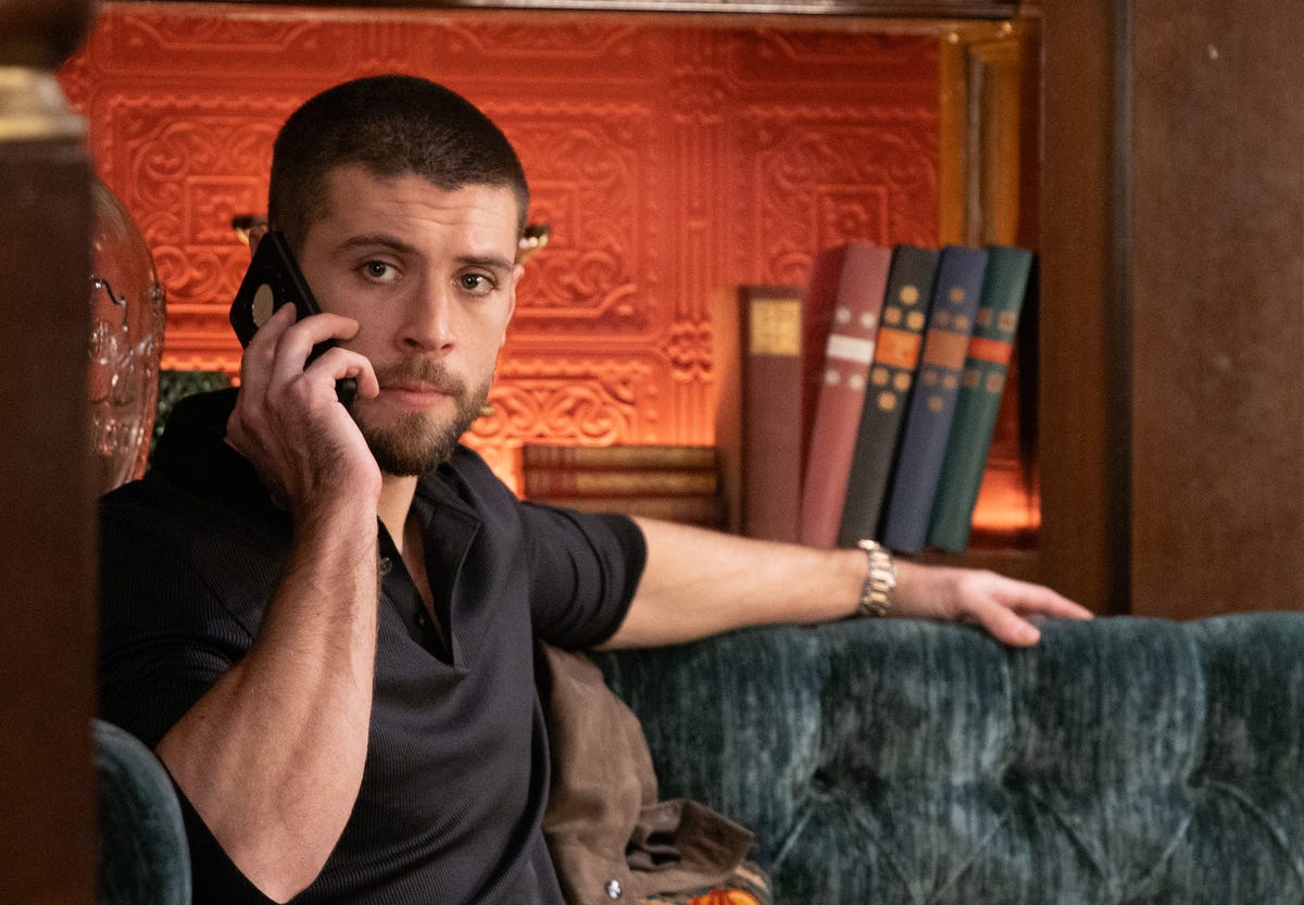 Emmerdale confirms Joe Tate's secret in early ITVX episode