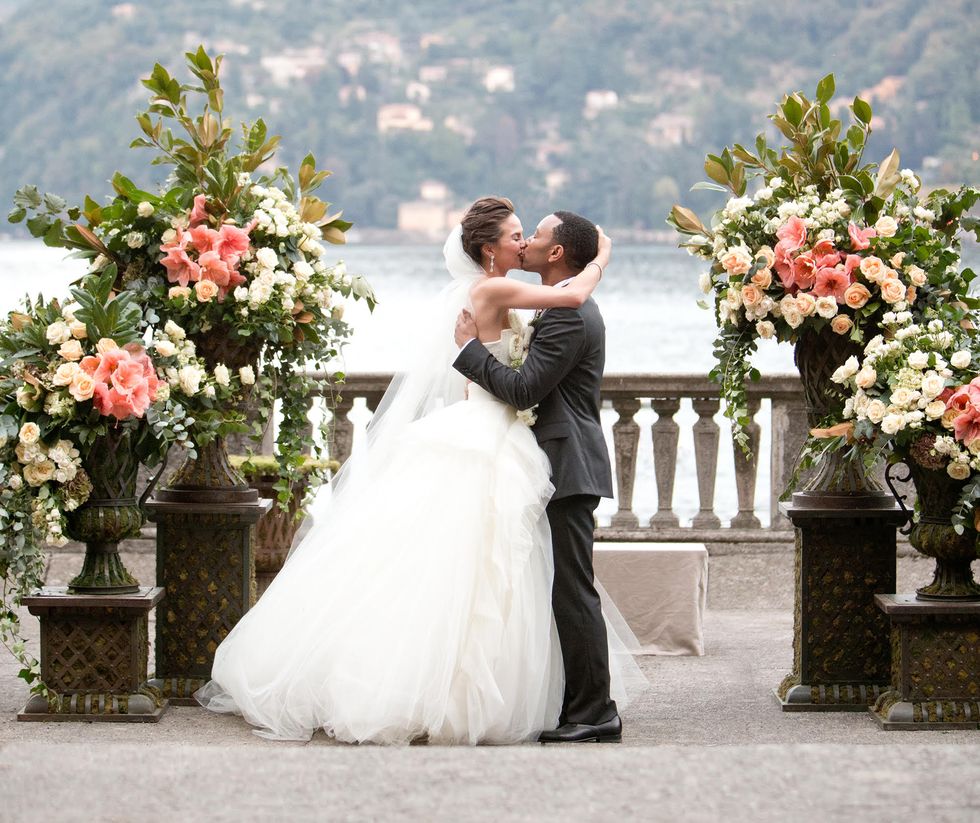 Bride, Wedding dress, Gown, Photograph, Dress, Ceremony, Wedding, Bridal clothing, Flower Arranging, Floristry, 