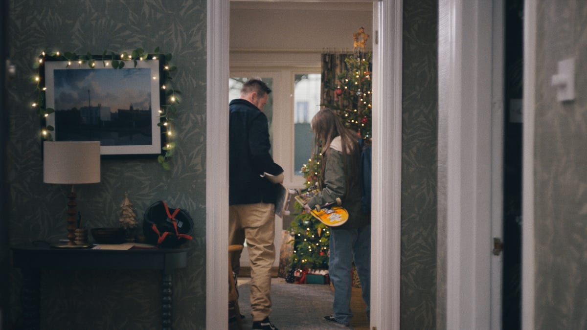 John Lewis Christmas Advert 2022 Spotlights Children In Care