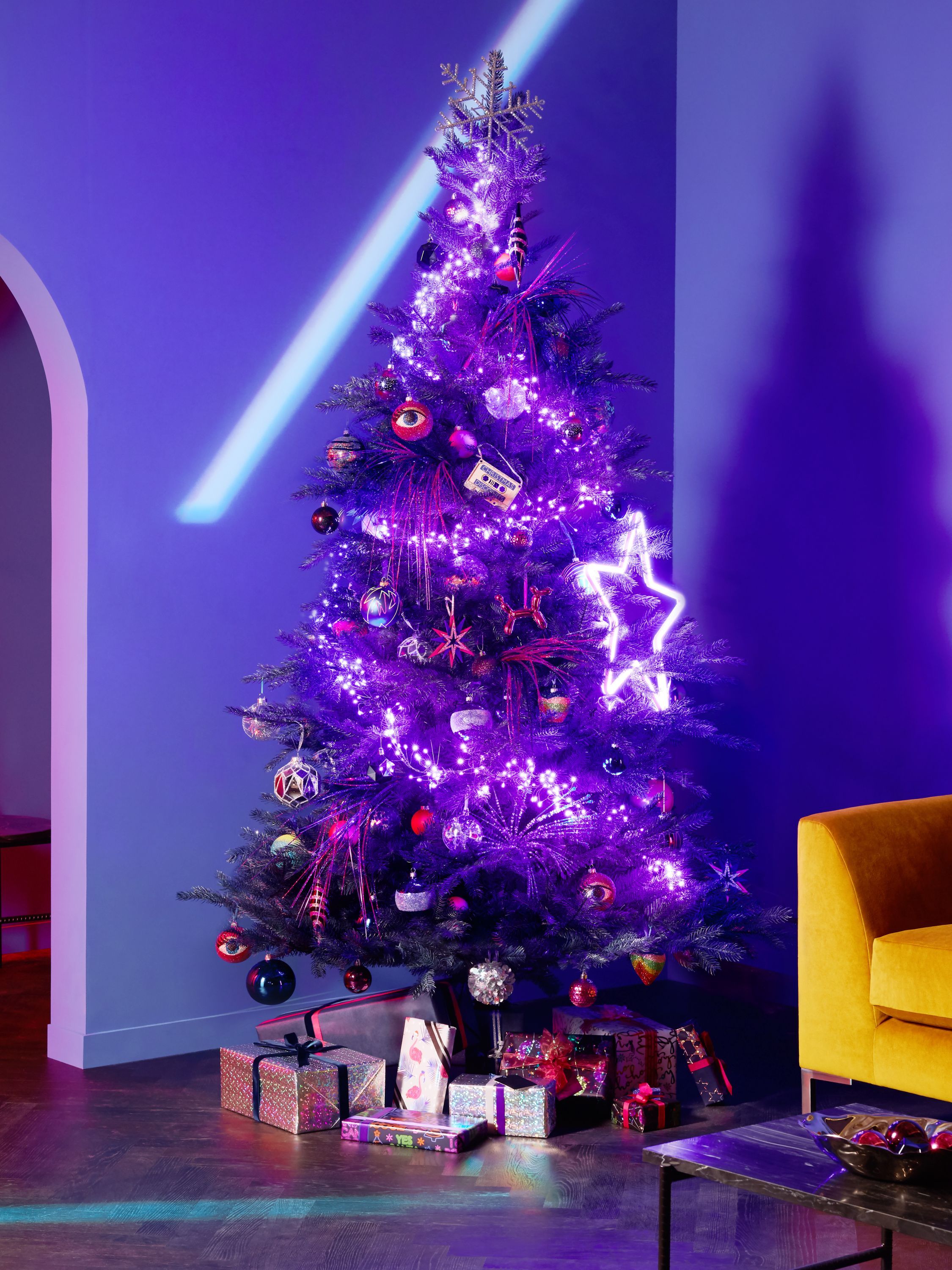 80s/90s Themed Party Tree Is Top Christmas 2019 Decorating Trend