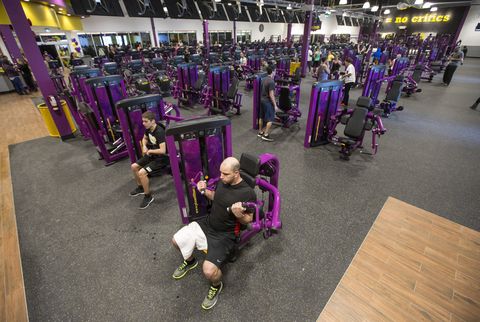 planet fitness opens first canadian branch