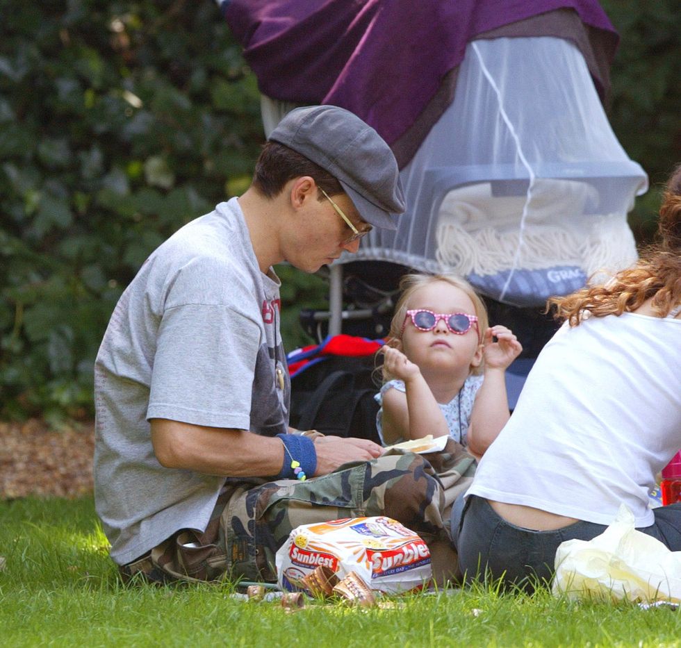 Johnny Depp & Wife Vanessa Paradis Take Their Two Children For A Picnic