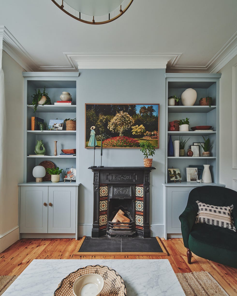 small living room with bespoke alcove fitted storage