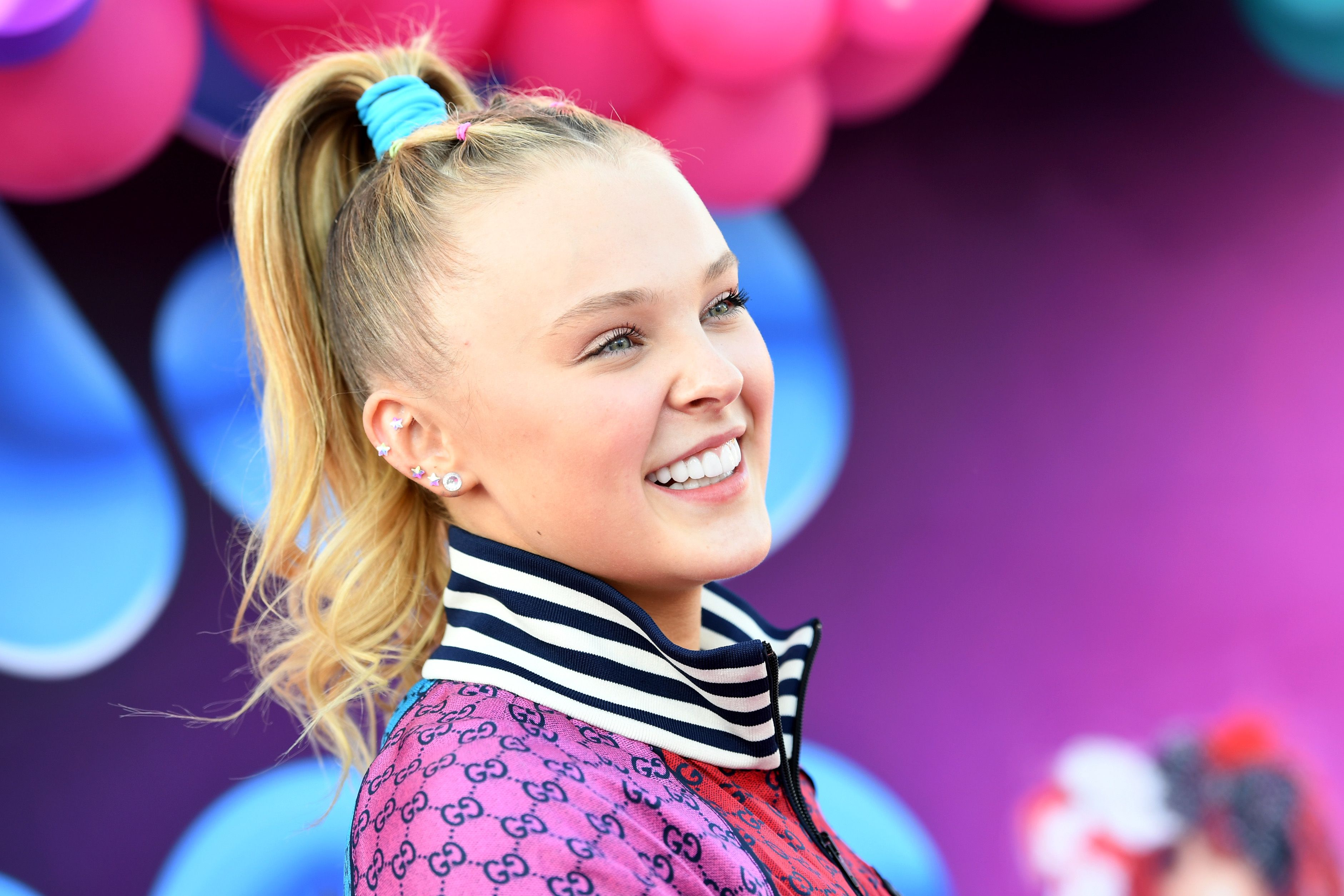 The Masked Singer's JoJo Siwa ditches ponytail for pixie cut