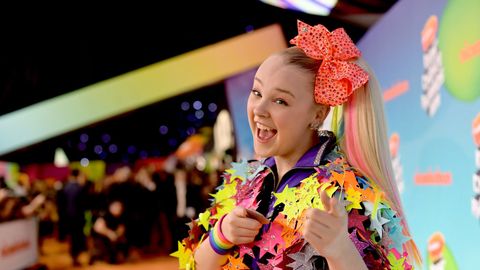 preview for JoJo Siwa Earns HIGHEST Score On HISTORIC ‘DWTS’ Debut