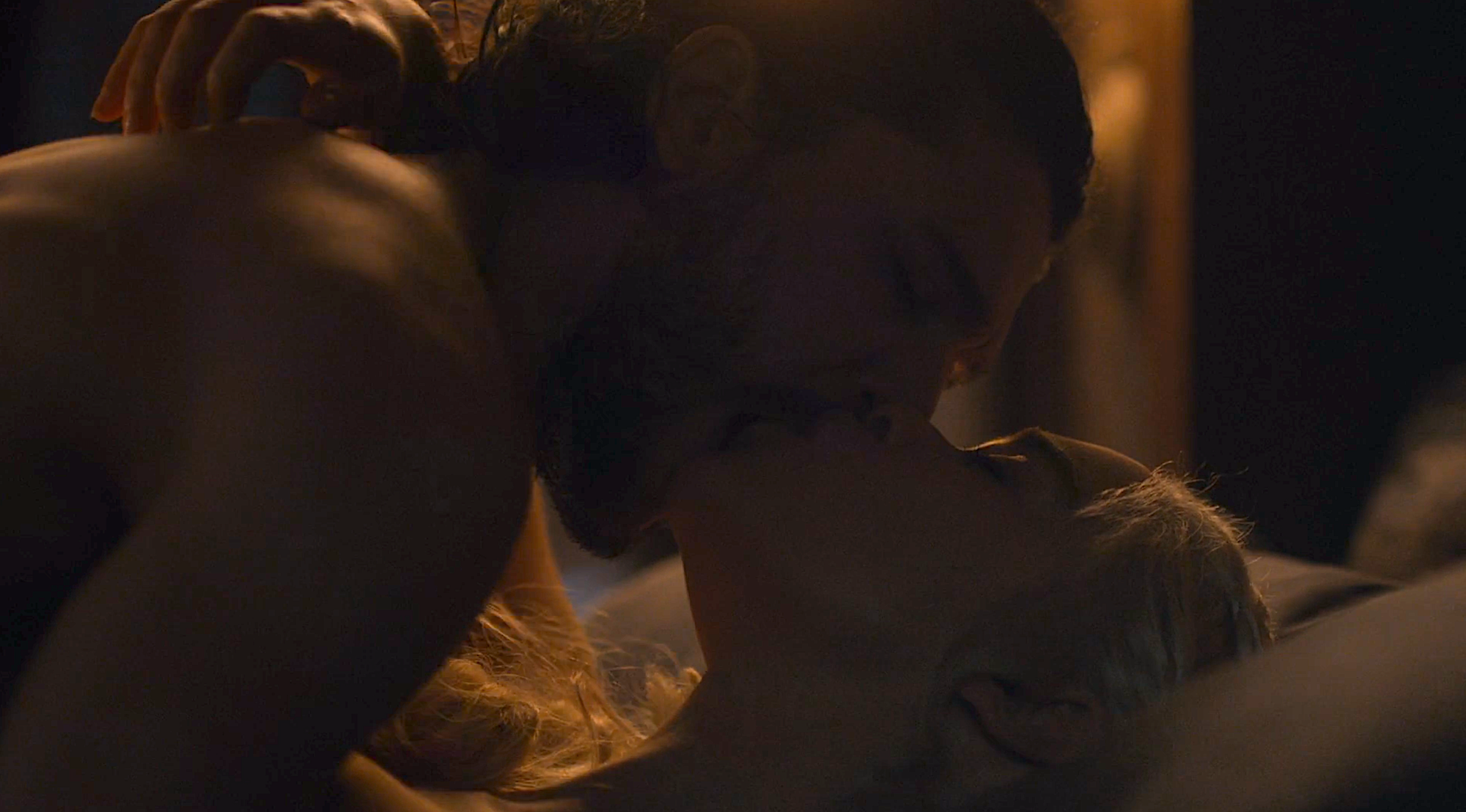 Jaime lannister inscest sex scene bran