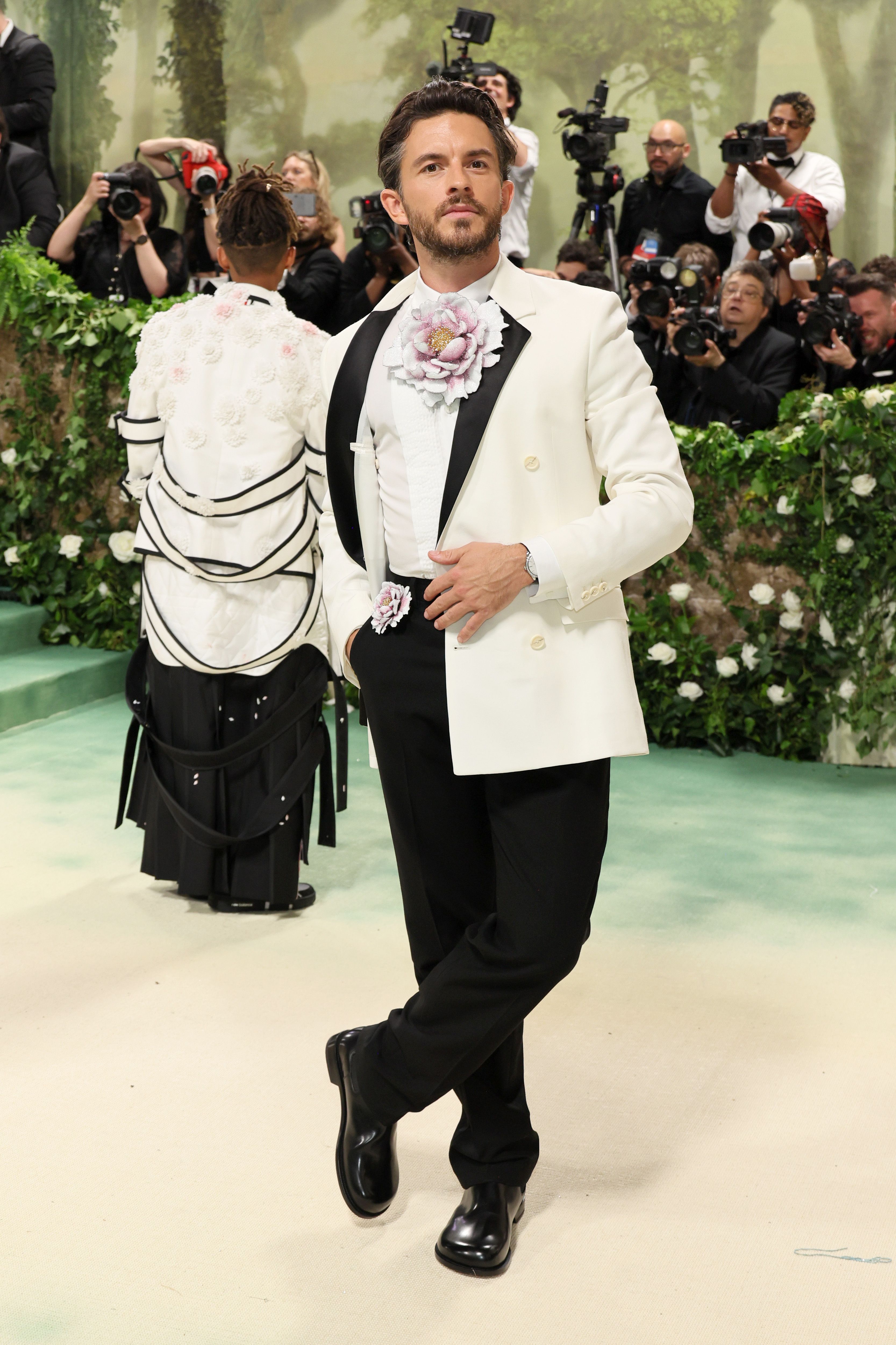 Jonathan Bailey Wears Custom Loewe To Met Gala 2024