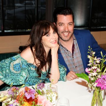 max original what am i eating with zooey deschanel premiere dinner