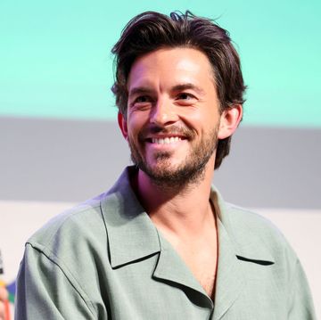 jonathan bailey speaks on a panel for fraiser at deadline contenders television 2024 held at the directors guild of america on april 13, 2024 in los angeles, calfornia photo by rich polkdeadline via getty images