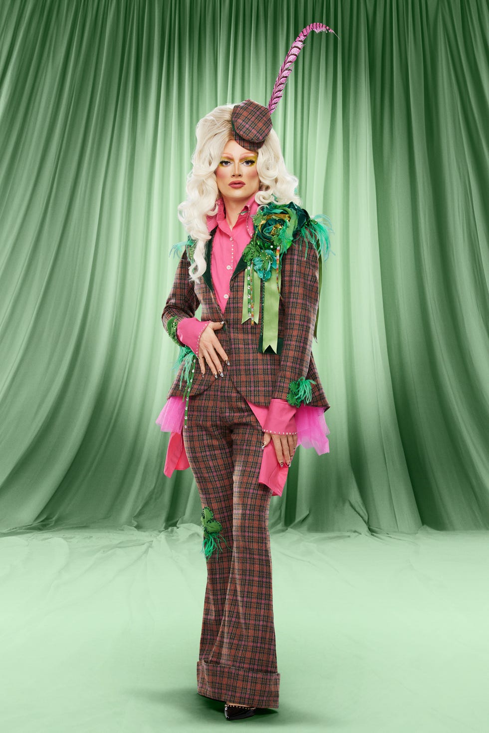 jonbers blonde, rupaul's drag race uk series 4