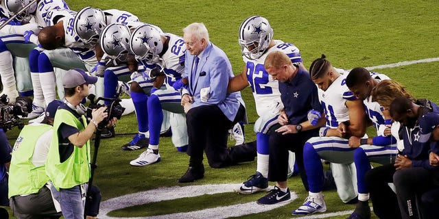 CBS News posts misleading tweets about NFL protests