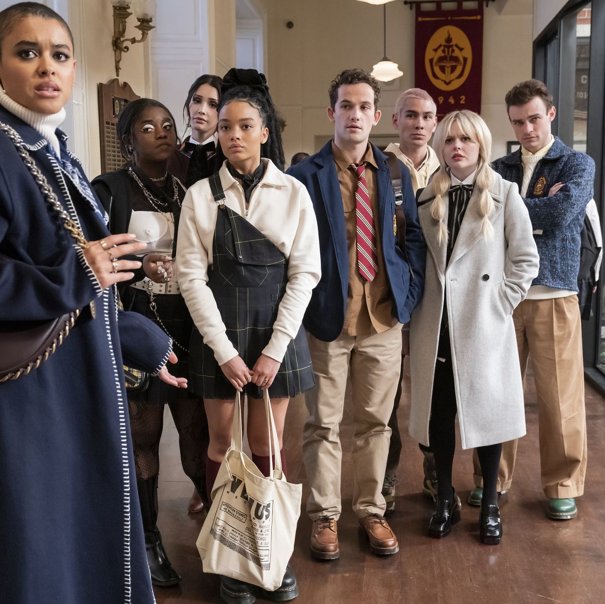 The New 'Gossip Girl' Cast Has The Best Handbags On TV