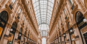 Building, Architecture, Arcade, Symmetry, Daylighting, Shopping mall, City, Shopping, Ceiling, Lobby, 