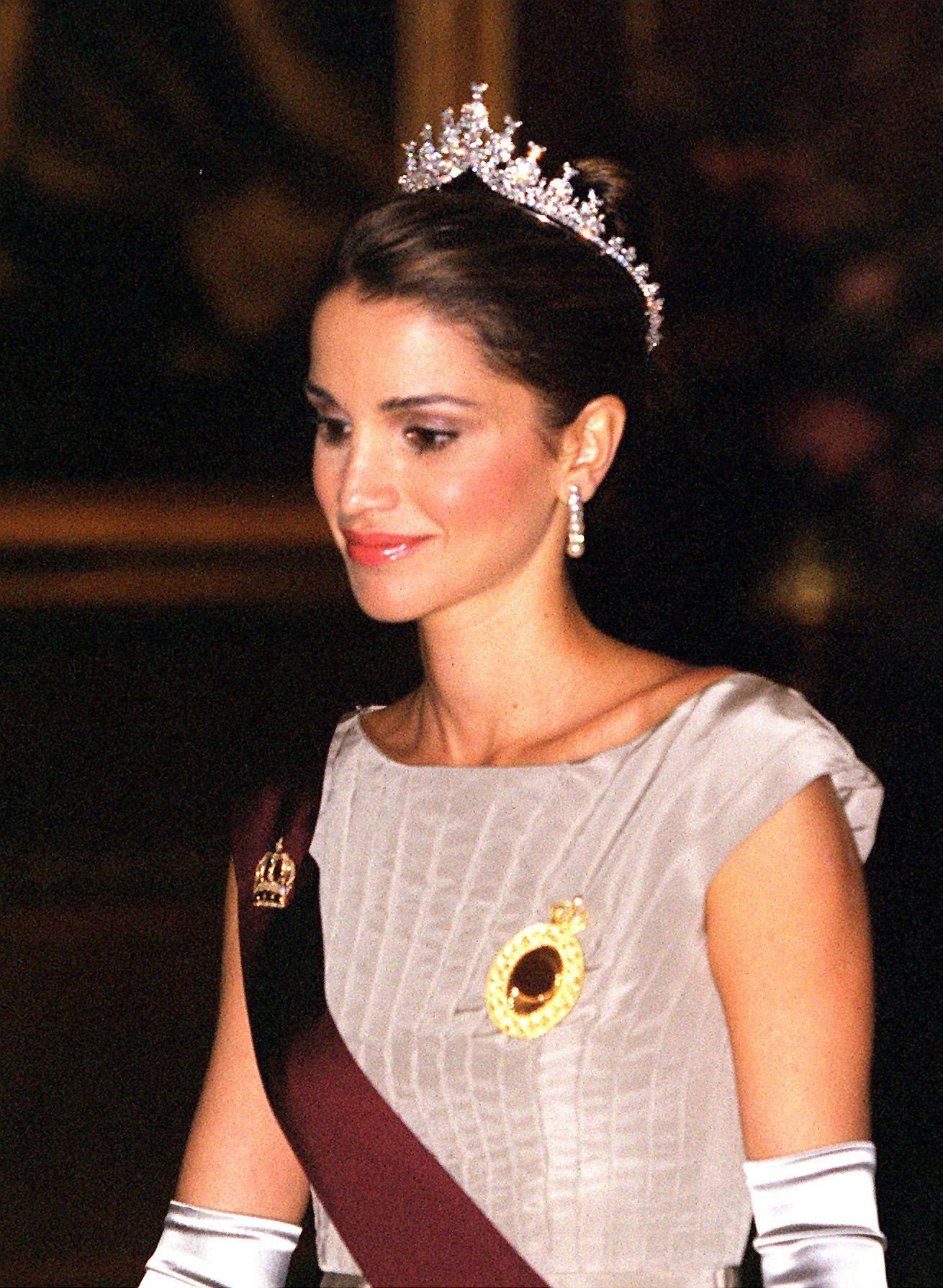 Royal wedding! Princess Iman of Jordan gets married — see the pics