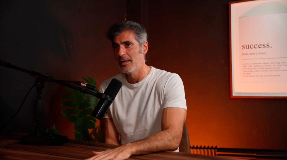 el presentador jorge fernandez durante su entrevista en el podcast tengo un plan