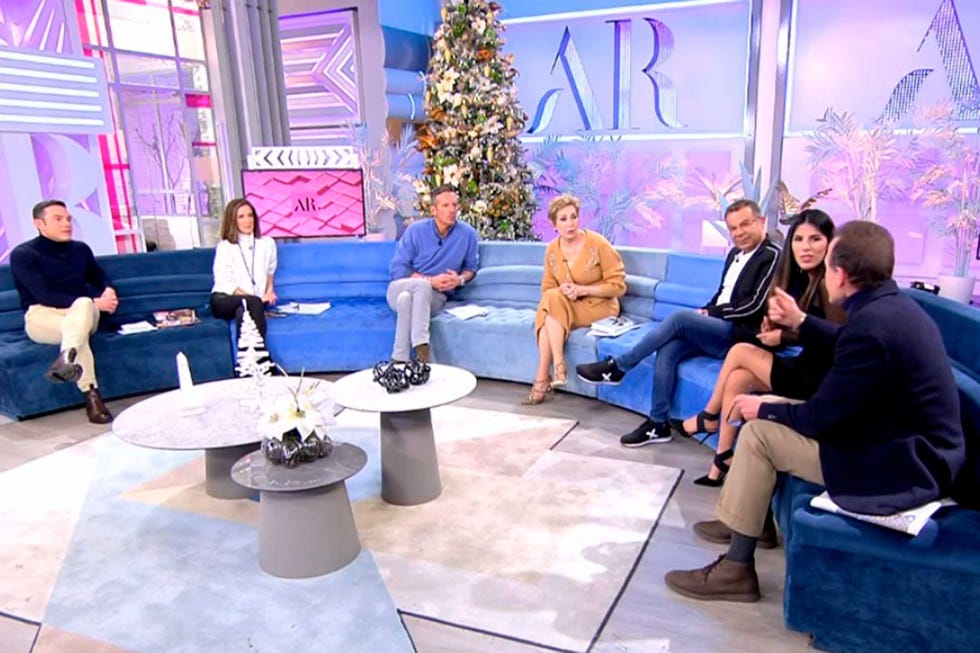 ana rosa quintana y jorge javier vázquez tensión y pullas en el plató de 'el programa de ar'