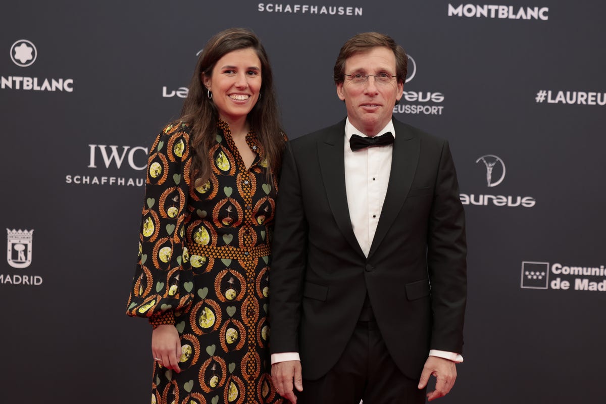 jose luis martinez almeida y teresa urquijo