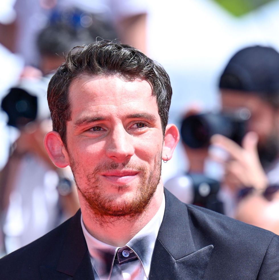 Josh Oconnor besucht den roten Teppich „La Chimera“ während des 76. jährlichen Filmfestivals von Cannes im Palais des Festivals am 26. Mai 2023 in Cannes, Frankreich