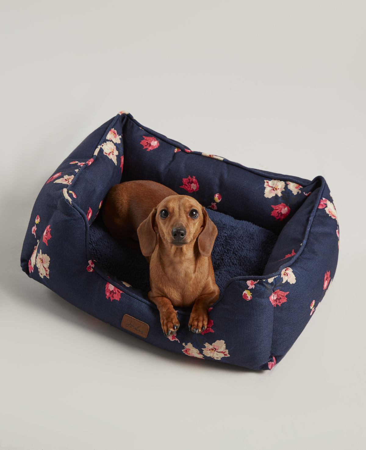 Joules restwell dog clearance bed