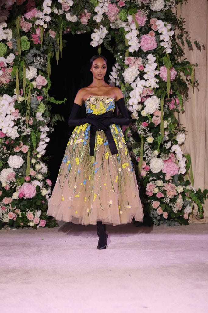 london, england september 16jourdan dunn walks the runway at the richard quinn show during london fashion week september 2023 at the andaz hotel on september 16, 2023 in london, england photo by mike marslandwireimage