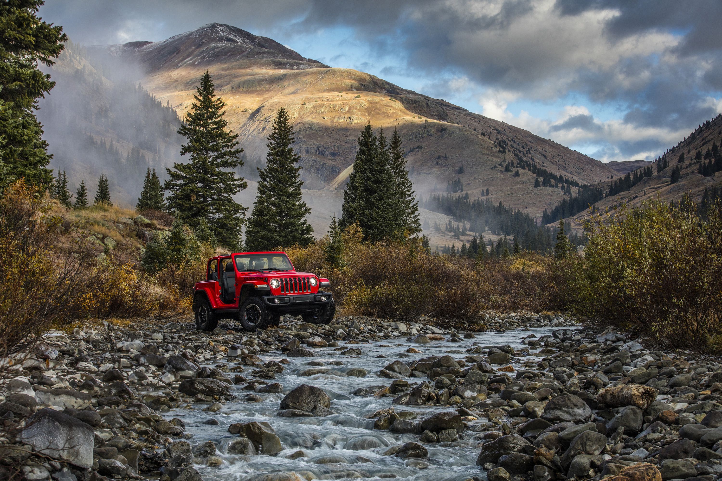 Jeep Avenger EV SUV Debuts, but It's Not Coming to America