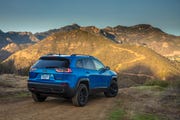 2022 jeep cherokee trailhawk