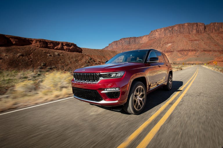 2022 Jeep Grand Cherokee Review: X5 Fighter That Climbs Mountains