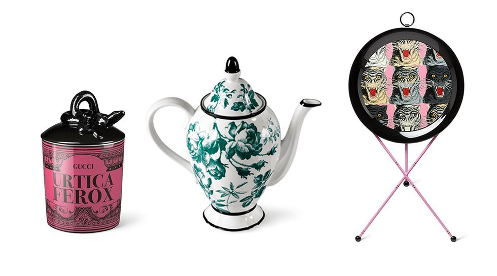 Teapot, Kettle, Ceramic, Porcelain, Lid, Tableware, Serveware, Small appliance, Illustration, 