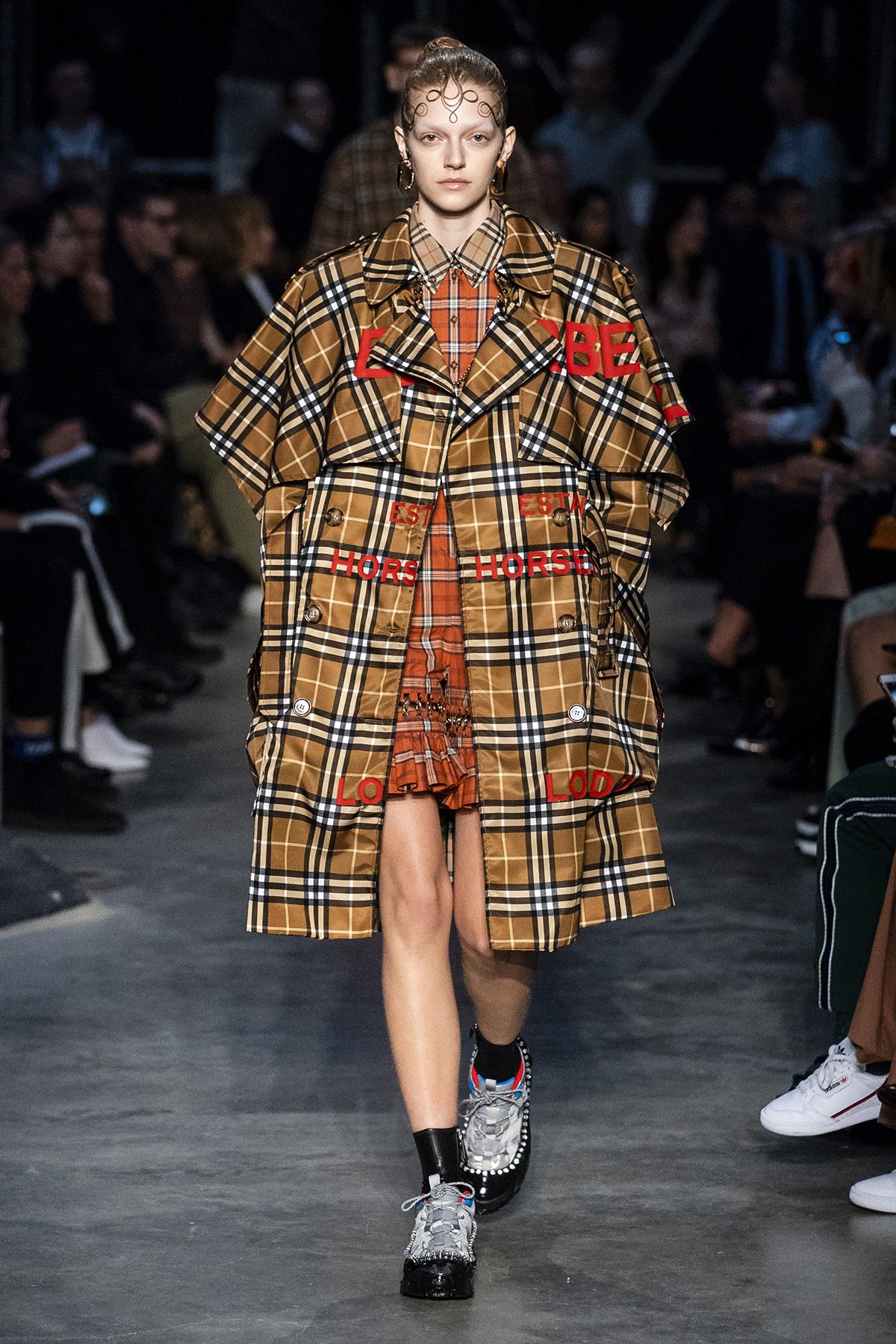 超激レア】BURBERRY 2019SS ランウェイ リカルドティッシ S