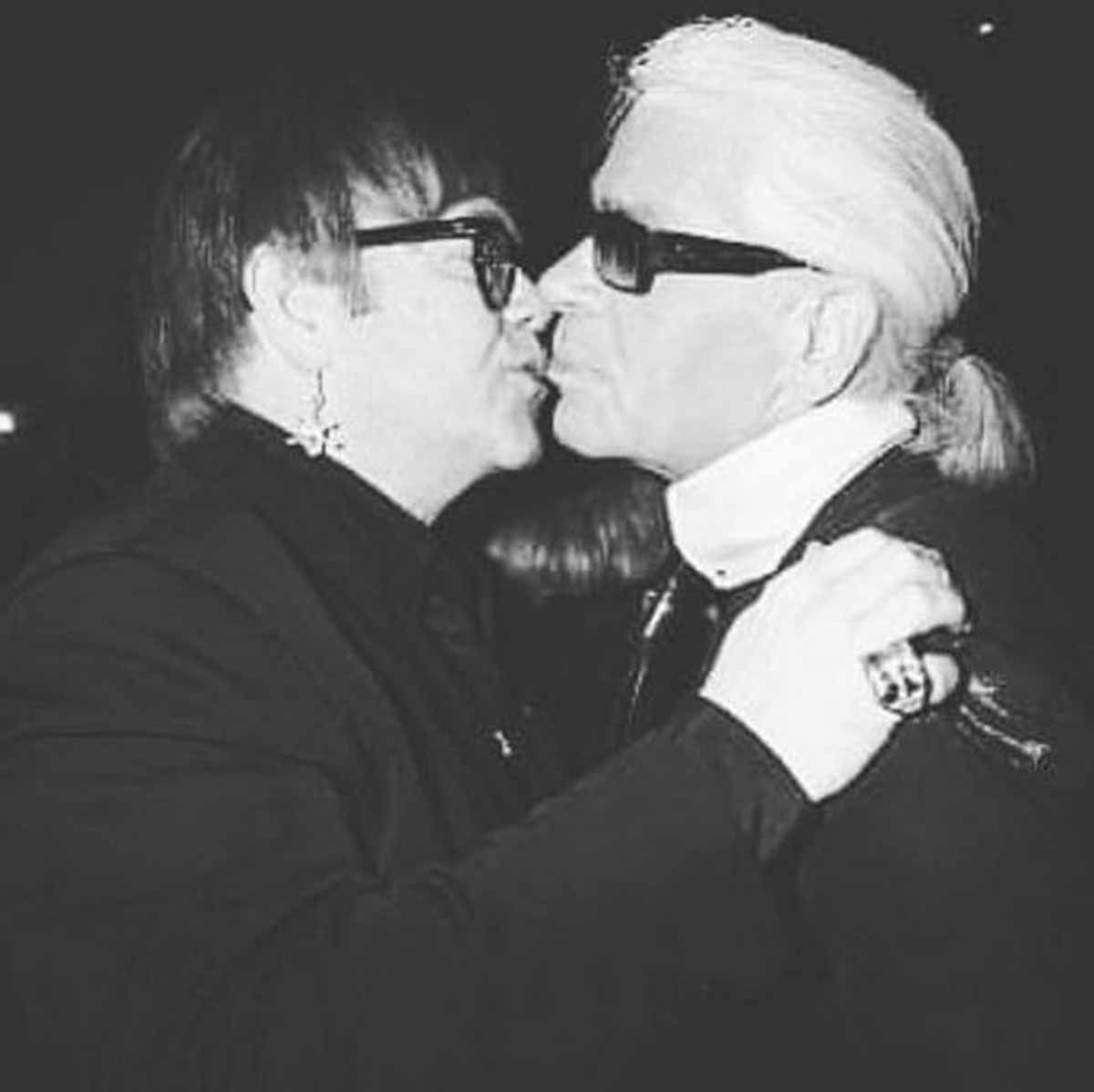 故ラガーフェルド氏への追悼は止むことを知らない