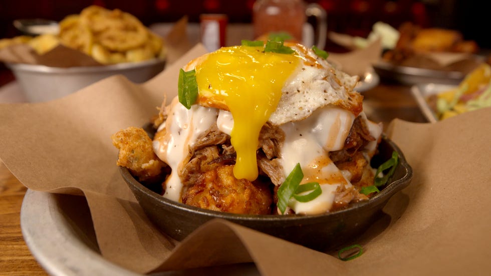 pulled pork poutine