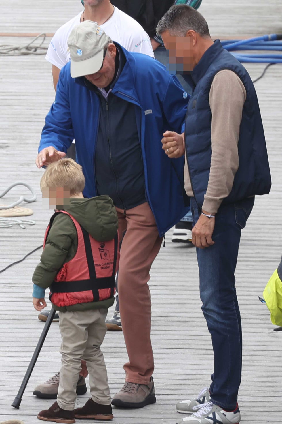 el rey don juan carlos con su familia en sanxenxo
