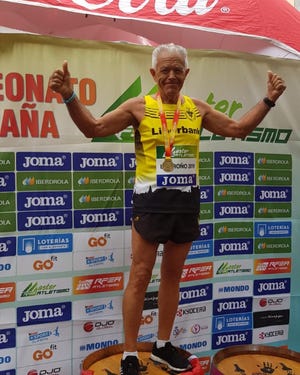 juan lópez, entrenamiento, atleta veterano, confinamiento