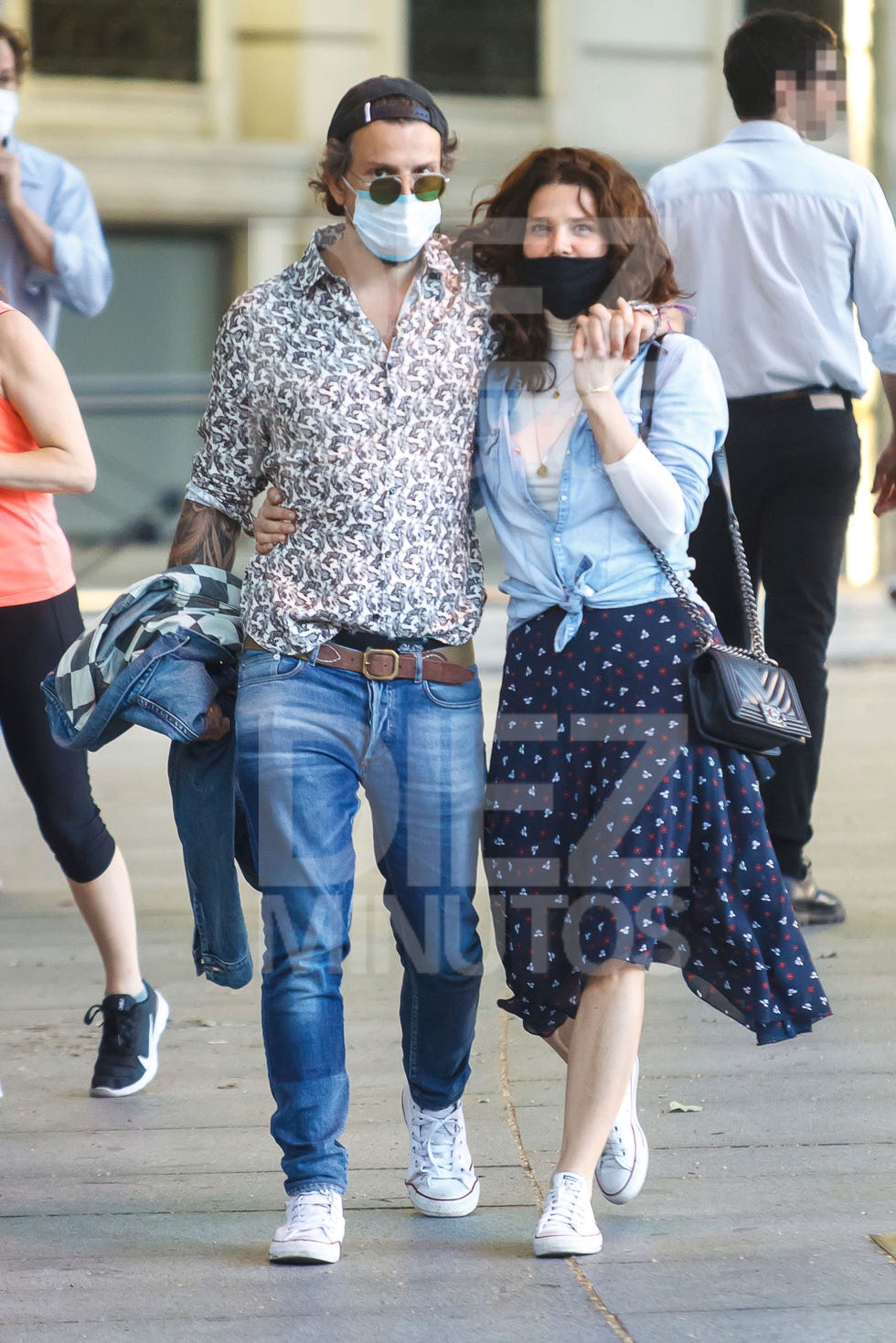 juana acosta con su novio charles alazet