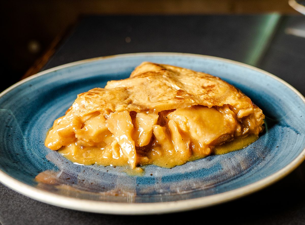 tortilla de patata de juana la loca, bar restaurante de madrid es la preferida de bizarrap