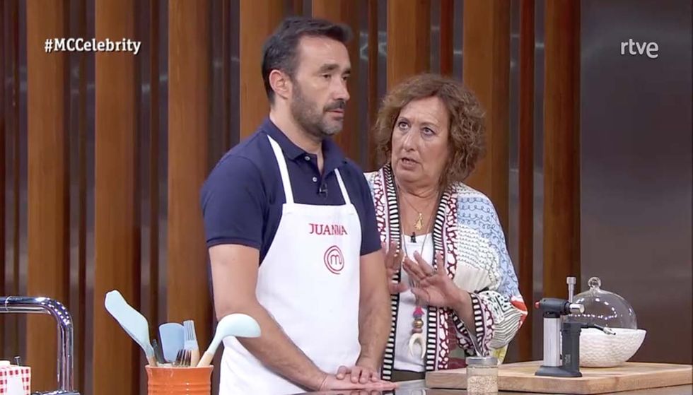 Juanma Castaño and her mother