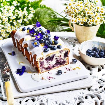 blueberry and lemon cake