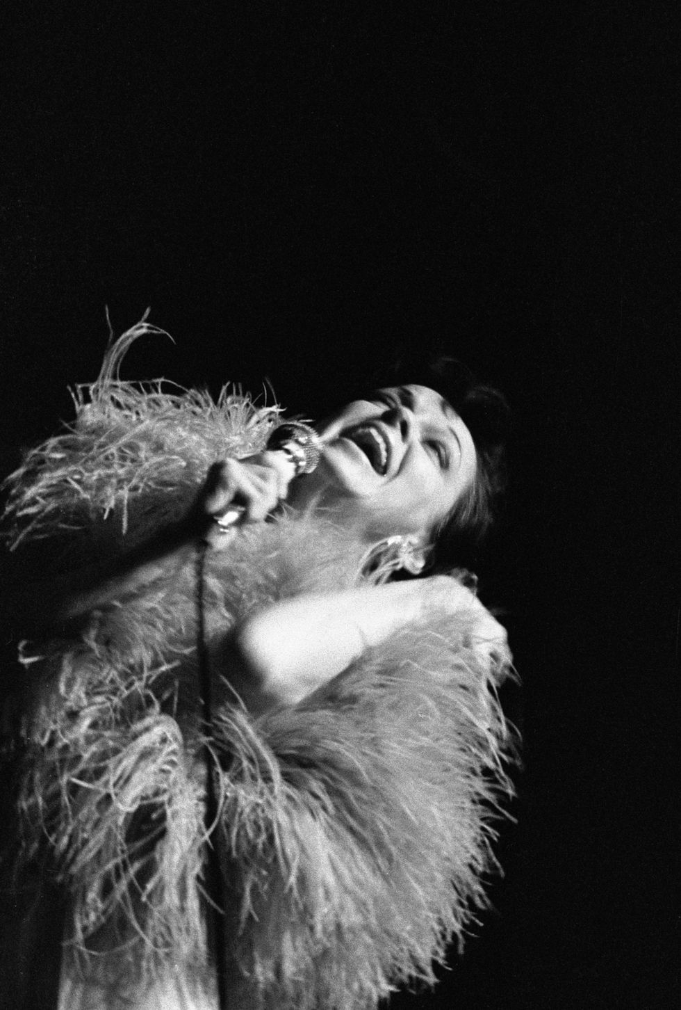 Judy Garland performing in London